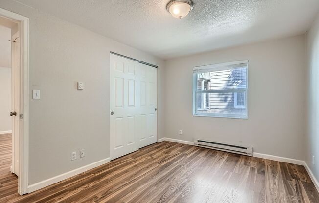 2 beds, 1 bath, $1,650