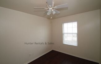 2 bedroom, 2 bath  Townhome   2 weeks free rent!