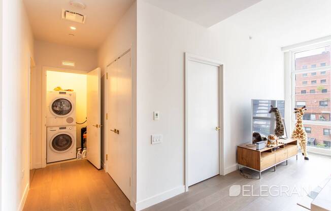 1 bed, 1 bath, 750 sqft, $6,150, Unit 18C