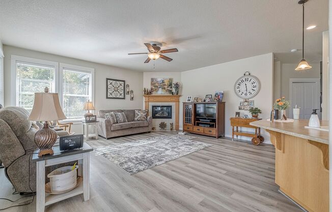 Spacious Single Level in Hillsboro