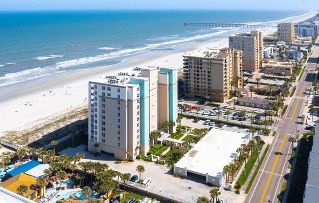 2 beds, 2 baths, $4,125, Unit # 803
