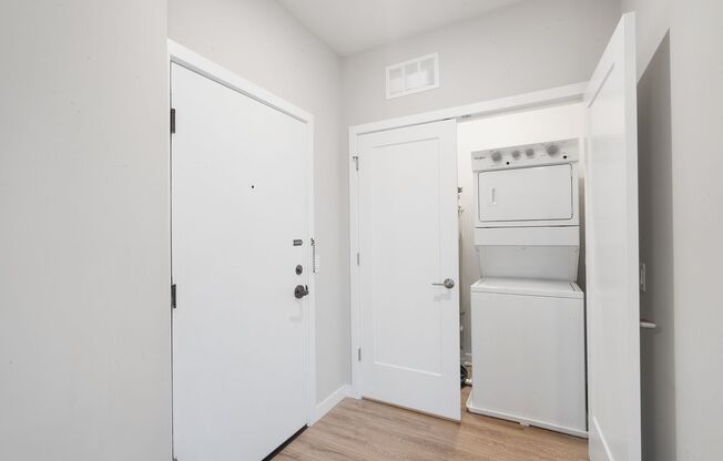 2 beds, 2 baths, 1,179 sqft, $2,800, Unit 4408