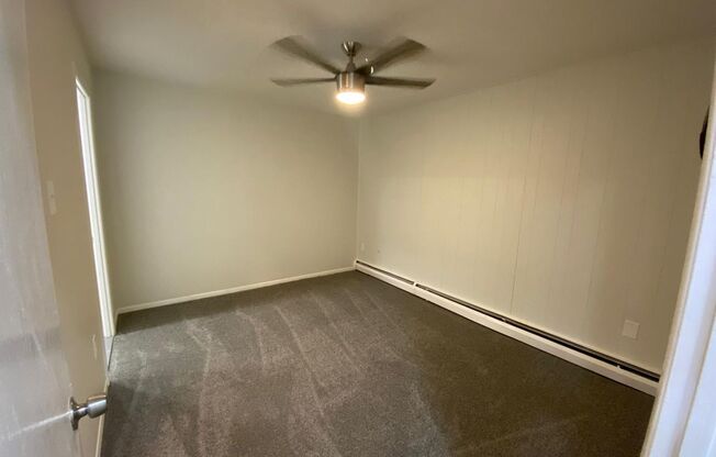 1 bed, 1 bath, 650 sqft, $1,395, Unit 18