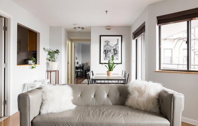 1 bed, 1 bath, 797 sqft, $3,250, Unit 404