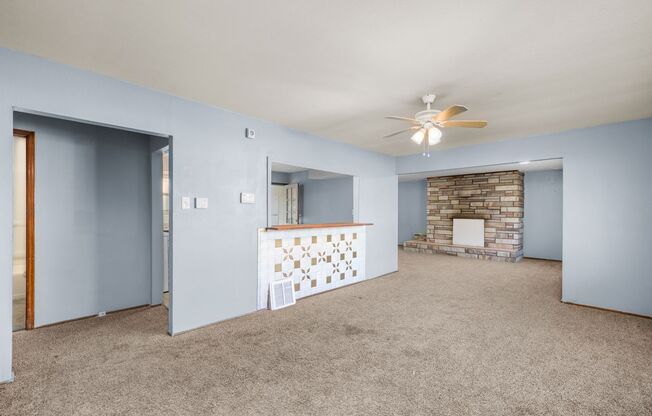 Spacious St. Ann Home with Large Detached Garage - Presented By Tiffany Gerling's Team