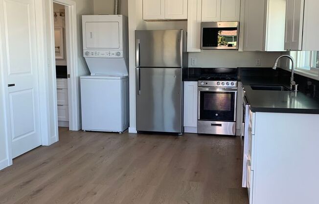 1 bed, 1 bath, $2,088