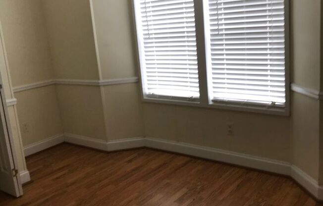 2 bed 2 bath mobile home in country setting.