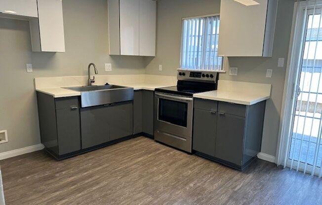 2 beds, 1.5 baths, 1,074 sqft, $2,995, Unit 801R3