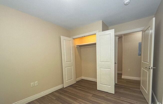 4 beds, 2 baths, 1,005 sqft, $1,450, Unit C304