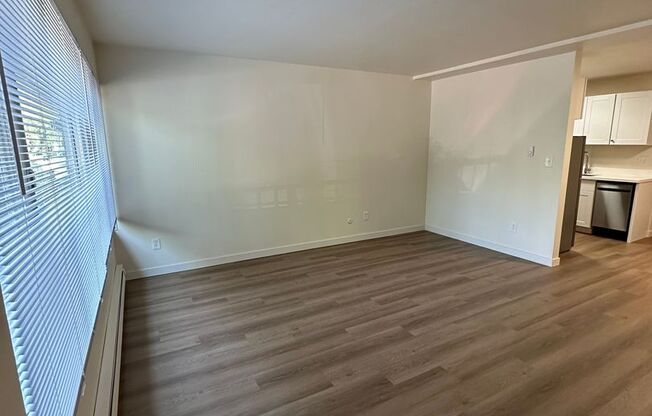 1 bed, 1 bath, 650 sqft, $1,685, Unit 102