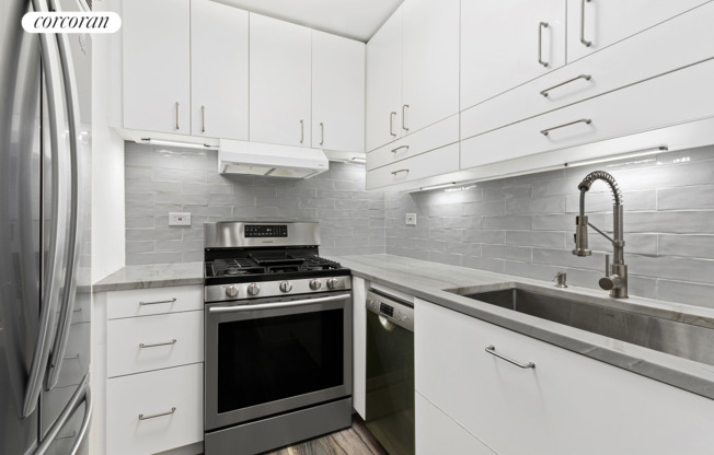 Studio, 1 bath, 450 sqft, $4,500, Unit 9A