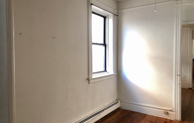 319 8 ST