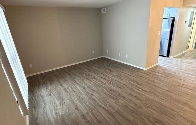 1 bed, 1 bath, 650 sqft, $999, Unit 016