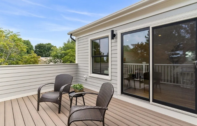 15 HADLEY PL
