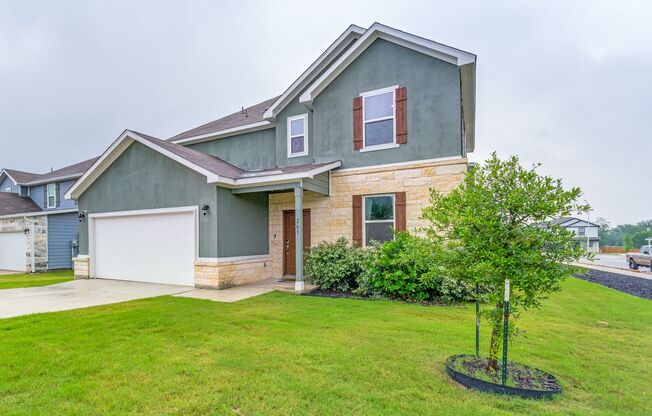SPACIOUS 4-BEDROOM HOME IN BELLA ROSA