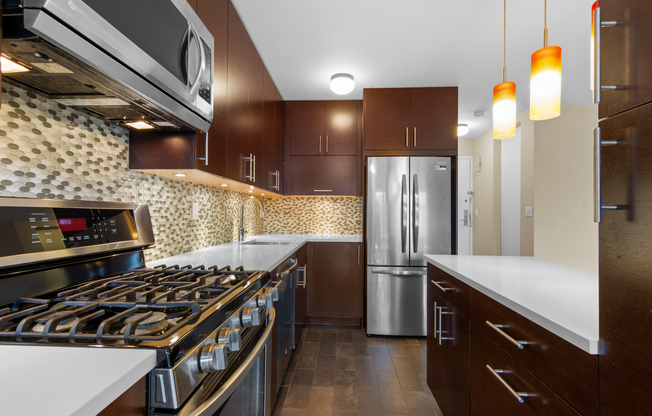 1 bed, 1 bath, 845 sqft, $5,000, Unit 19A