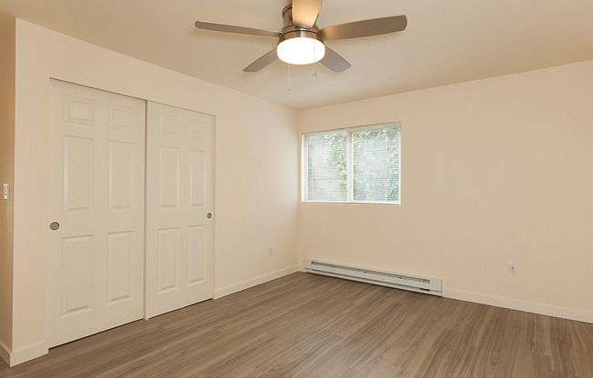 2 beds, 2 baths, 930 sqft, $2,976, Unit 307