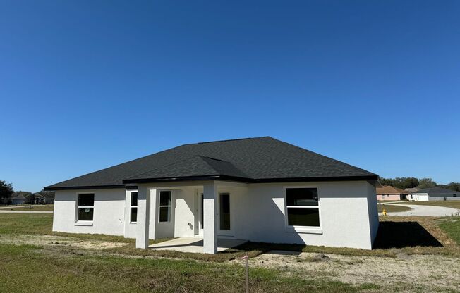 Spacious Bushnell 3BR/2BA Block Home For Rent in Jumper Creek Manor