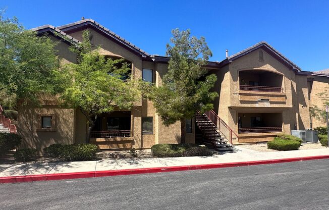 Beautiful 2 bedroom condo home in luxurious gated community