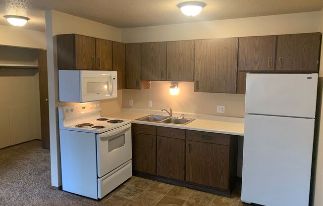 1 bed, 1 bath, 465 sqft, $595, Unit 1929-21