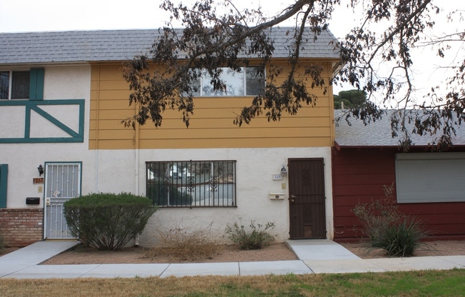 Superb Dual Master Townhome!