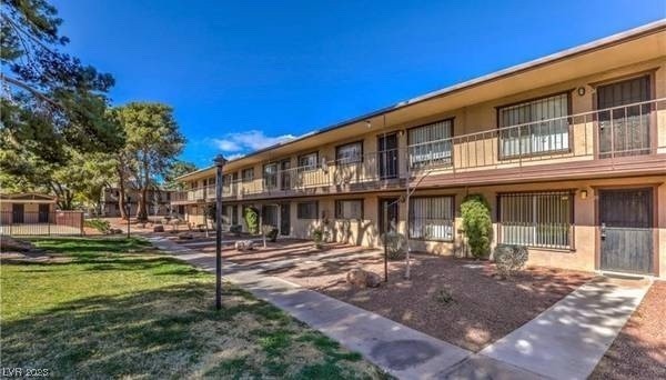615 South Royal Crest Circle