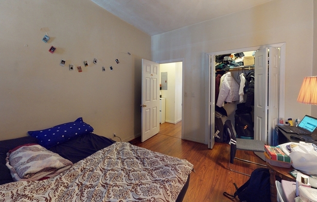 18 S HUNTINGTON AVE