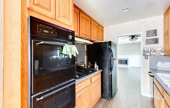 3 BR 2 BA house Move in  ready