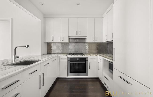 2 beds, 2.5 baths, 1,305 sqft, $9,000, Unit 7-M