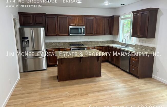174 NE GREENRIDGE TERRACE