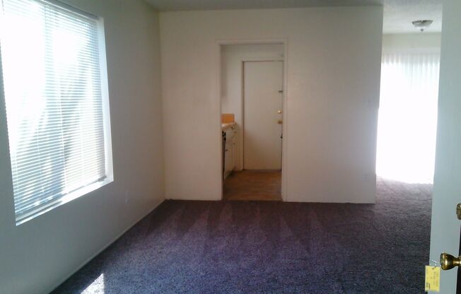 HASTI ACRES DRIVE 1818 A-D