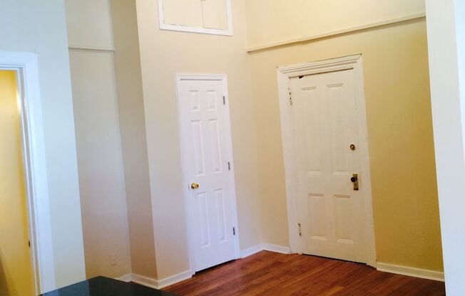 Heart of Oregon Hill Triplex