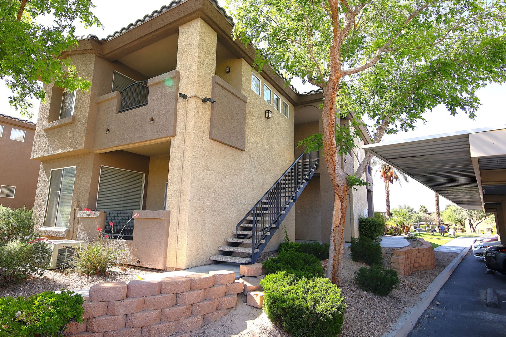 COZY 2BR 2BA UNIT IN BORGATA CONDOMINIUMS - GATED with COMPLETE AMENITIIES