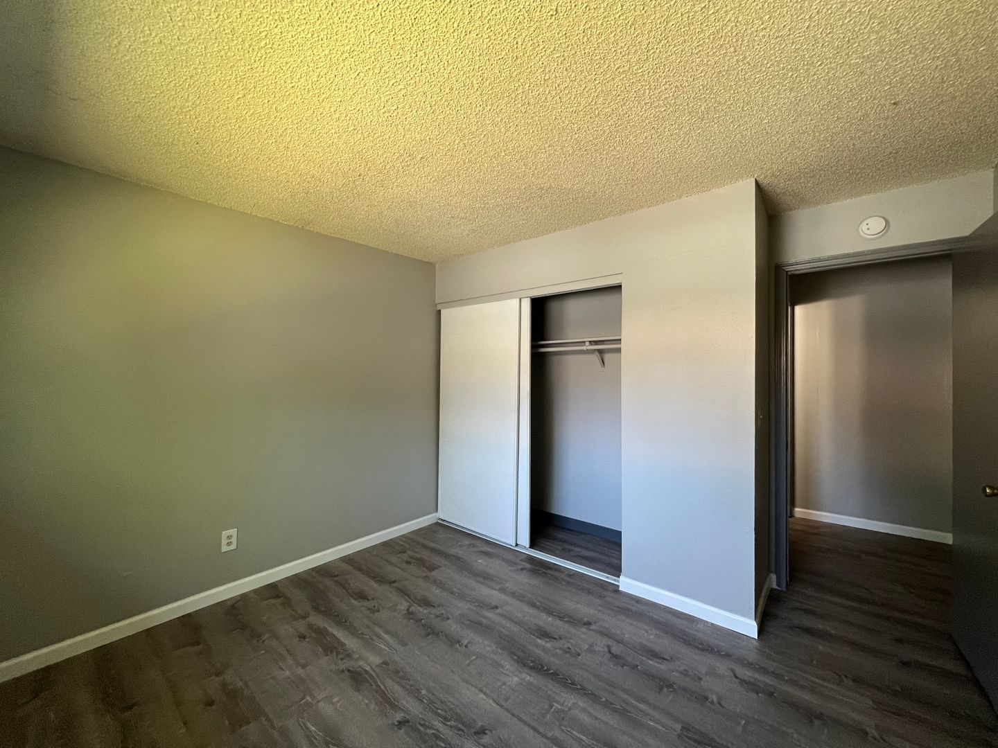 Raintree Apartments