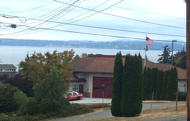 3 BDRM/1 BATH RAMBLER WITH PARTIAL SOUND VIEW!