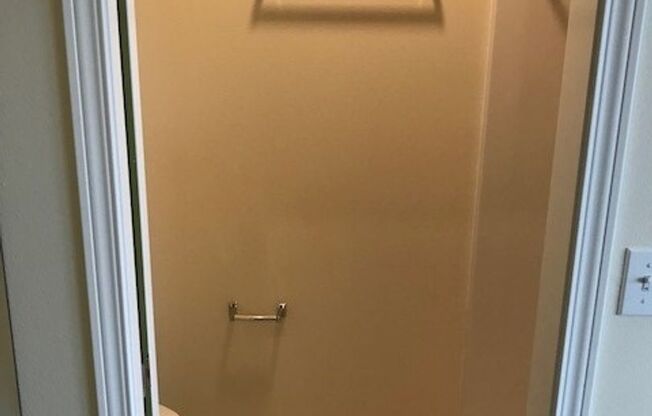 Studio, 1 bath, 192 sqft, $1,123, Unit F-12