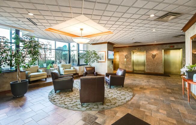 Stunning Unit in The Pointe building in Downtown St. Paul