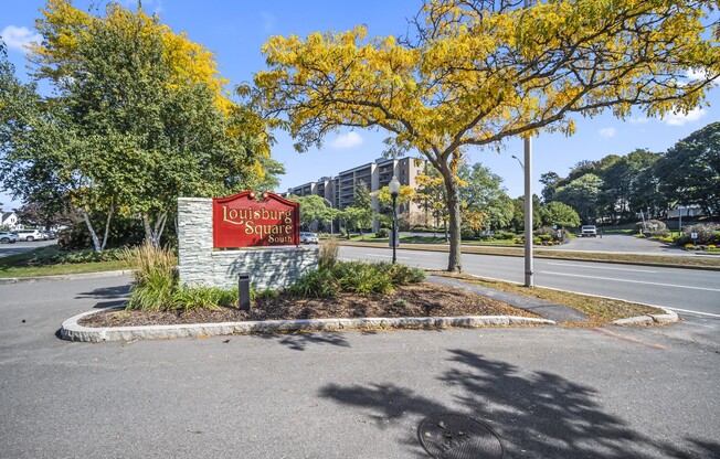 2 beds, 2.5 baths, 1,550 sqft, $3,100, Unit 13
