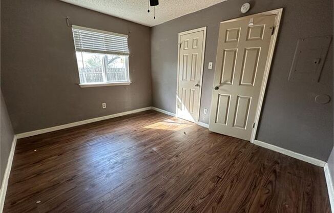 Charming 2-Bedroom Townhome for Rent in Prime East Austin Location – Your Ideal Urban Retreat!