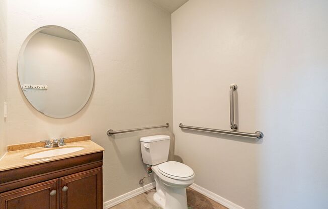 Studio, 1 bath, 382 sqft, $1,000, Unit 1