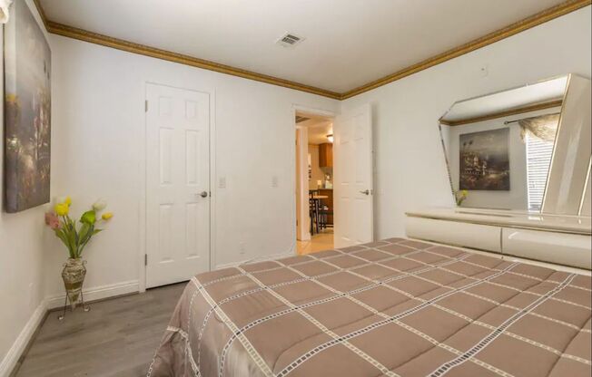 1 bed, 1 bath, $1,595