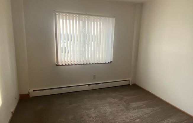 2 beds, 1.5 baths, 963 sqft, $1,299, Unit 5166 B20