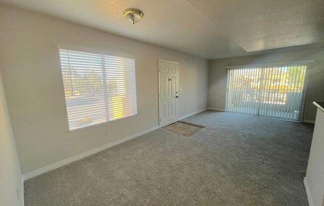 2bed/2bath in Southwest gated community