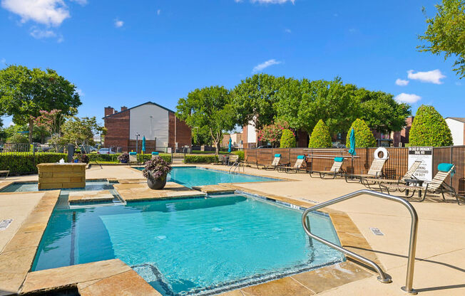 Chatham Green Apts