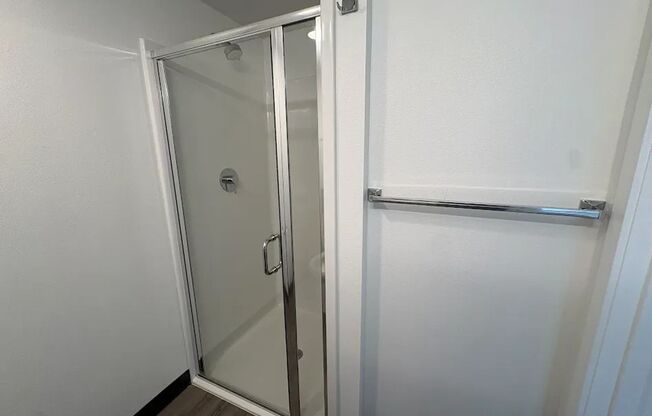 2 beds, 2 baths, 784 sqft, $2,932, Unit 302
