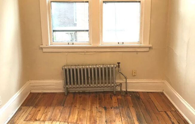 1 bed, 1 bath, $995, Unit 38
