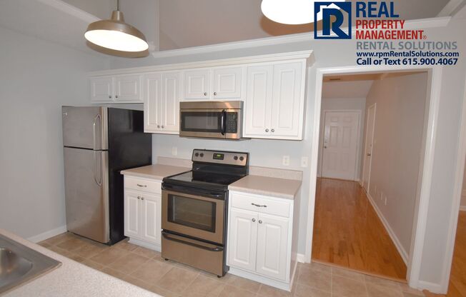 2 beds, 2 baths, $1,595