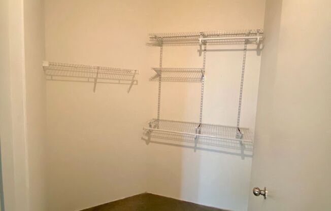 Studio, 1 bath, 625 sqft, $1,540, Unit A-407