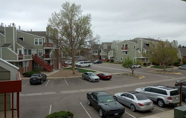 Dearborn 2 bed 1 bath, Great location off Miss. and Sable near I-225 and Aurora Mall