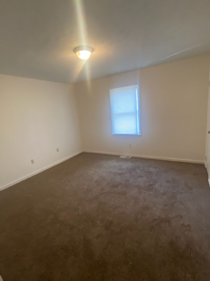 SCHAUL STREET 2324
